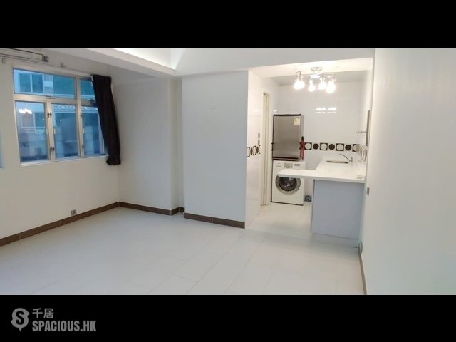Sai Ying Pun - 406-412, Queen's Road West 01
