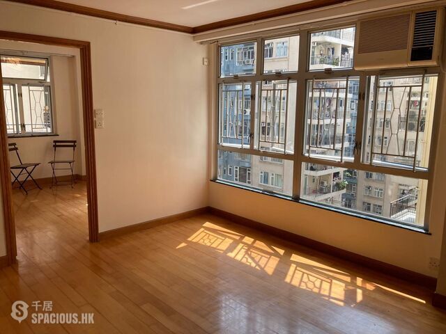 Lai Chi Kok - Mei Foo Sun Chuen Phase 4 01