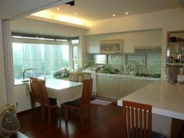 Daan - Section 1, Jianguo S Rd, Da’an District, Taipei City, Taiwan 106 01