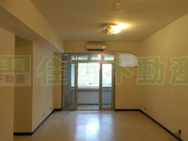 Daan - Section 1, Jianguo S Rd, Da’an District, Taipei City, Taiwan 106 01
