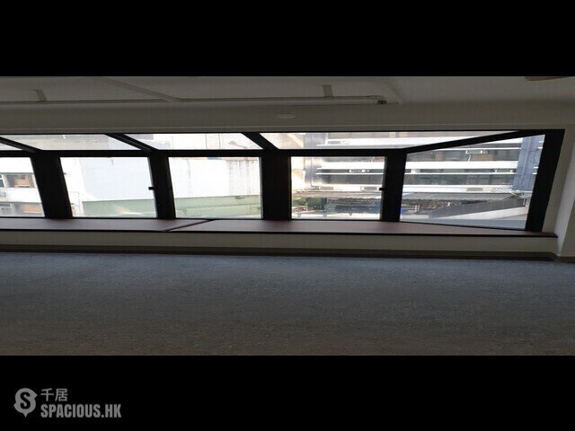 Sheung Wan - Wing Tat Commercial Building 01