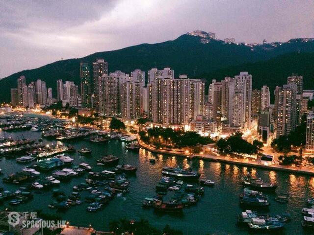 Ap Lei Chau - Shun King Court 01