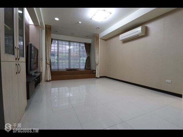 Datong - No. XX, Lane 208, Section 3, Chengde Road, Datong District, Taipei City, Taiwan 103 01