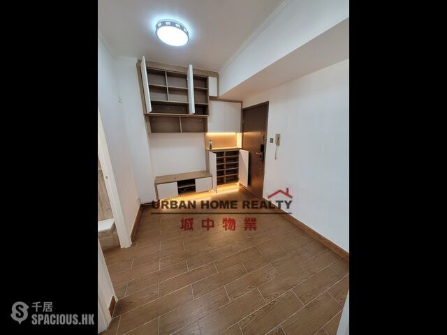 Sham Shui Po - 43, Fuk Wing Street 01