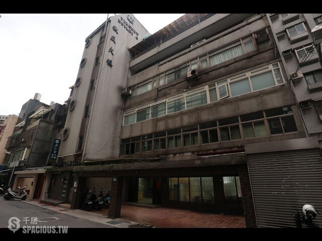 Zhongshan - No. X, Lane 124, Songjiang Road, Zhongshan District, Taipei City, Taiwan 10491 01