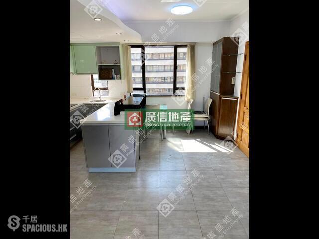 Yau Ma Tei - Yun Kai Building 01