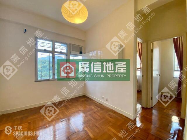 Prince Edward - Lai Ming Building 01