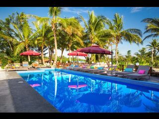 維拉港 - Aquana Beach Resort 04