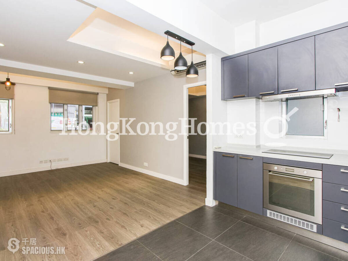 Sai Ying Pun - 1B, High Street 01