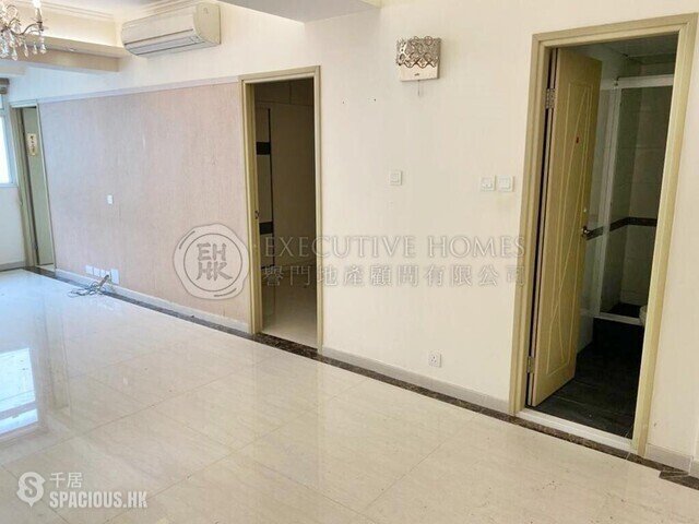 North Point - Luen Wo Apartments 01