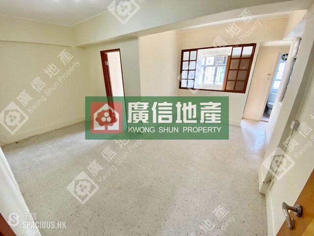 Mong Kok - Pak Po Mansions 01