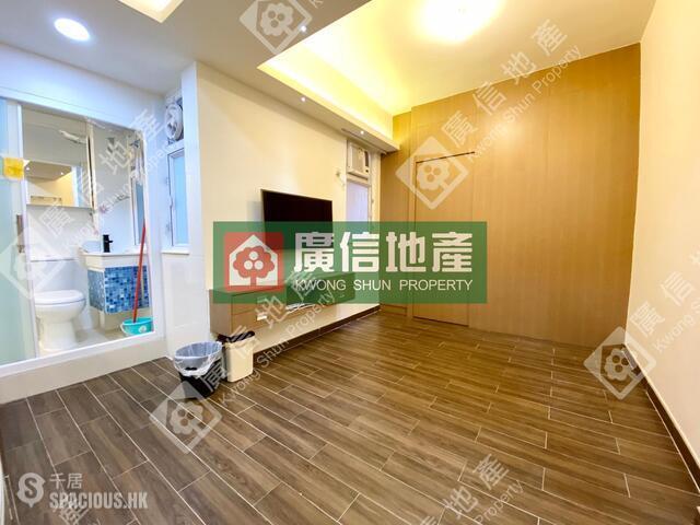 Mong Kok - Cheung Hing Mansion 01