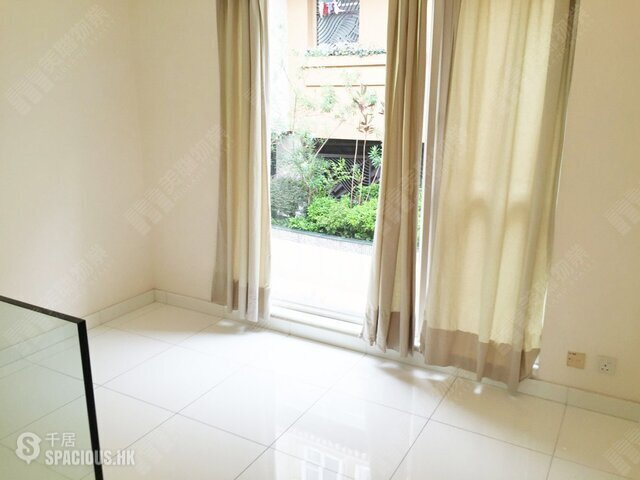 Ting Kok - The Beverly Hills 01
