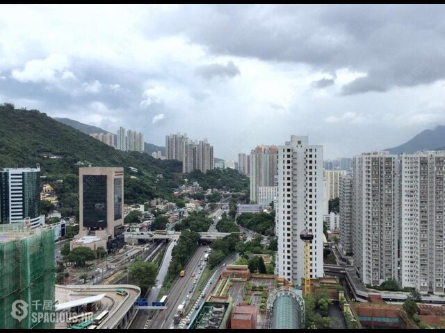 Sha Tin - Wai Wah Centre 01