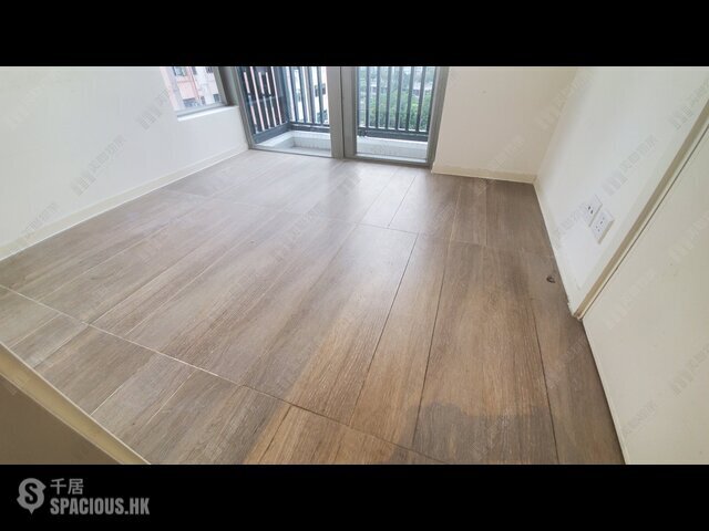 Tuen Mun - T Plus 01