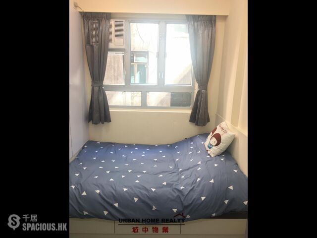 Causeway Bay - 70-76, Percival Street 01