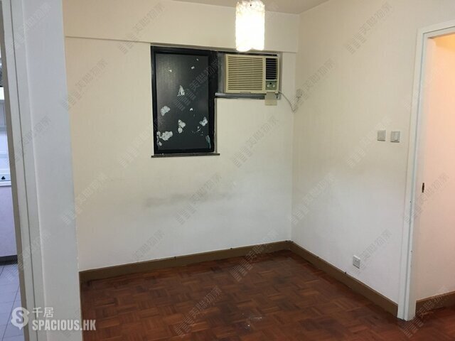 Tuen Mun - Hanford Garden 01