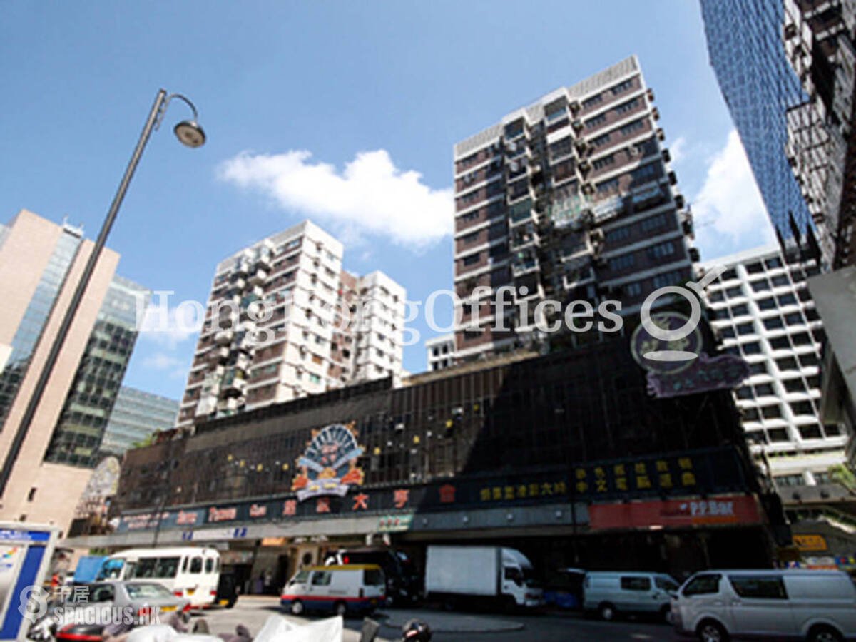 Tsim Sha Tsui East - Hilton Towers 01