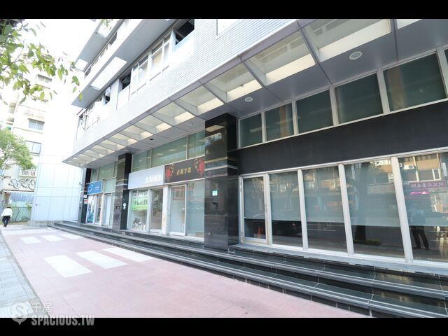 Zhongshan - No. XXX, Fuxing North Road, Zhongshan District, Taipei City, Taiwan 104 01