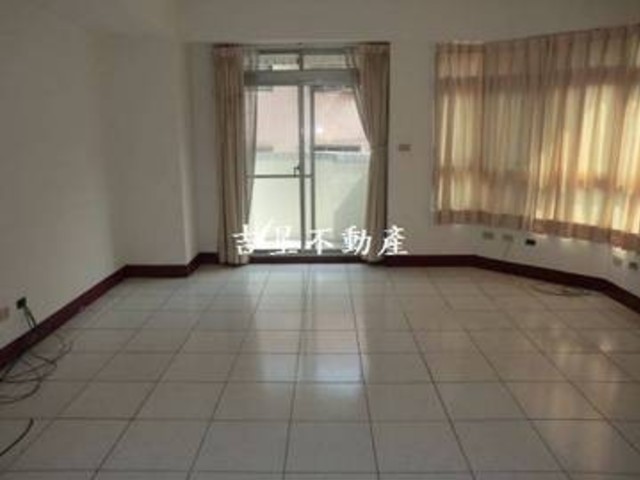 松山区 - 105台湾台北市松山區延壽街 01