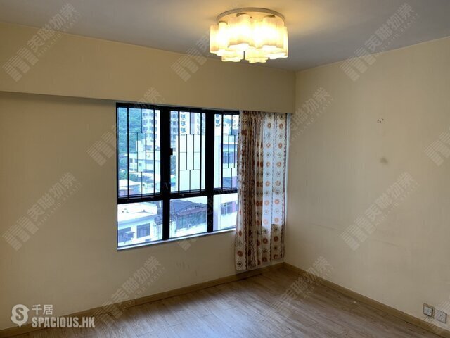 Tuen Mun - Eldo Court 01