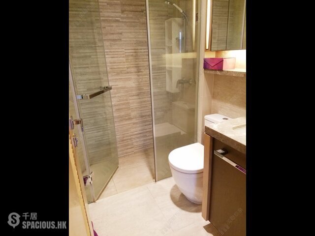 Tuen Mun - Eight Regency 01