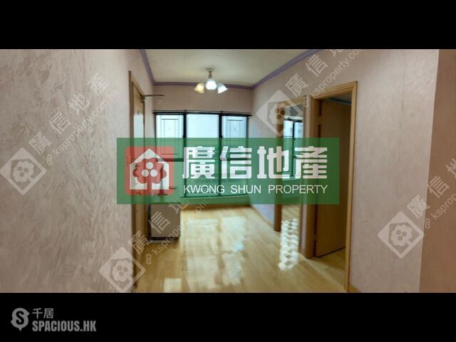 Mong Kok - Legend Court 01