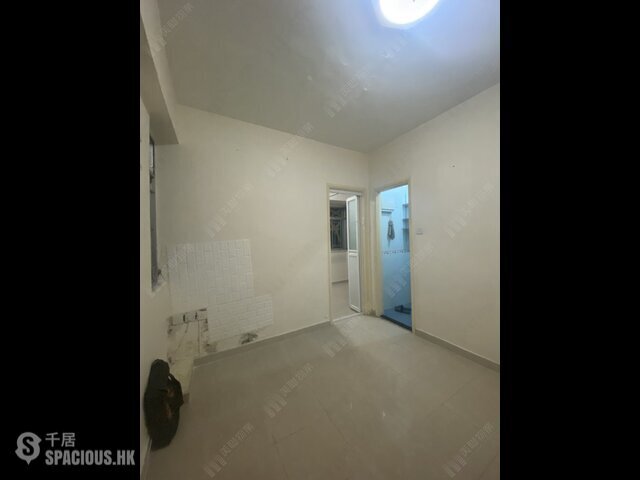 Tuen Mun - Kar Wah Building 01