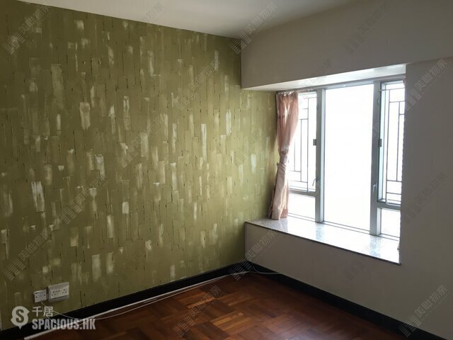 Tuen Mun - Kingston Terrace 01