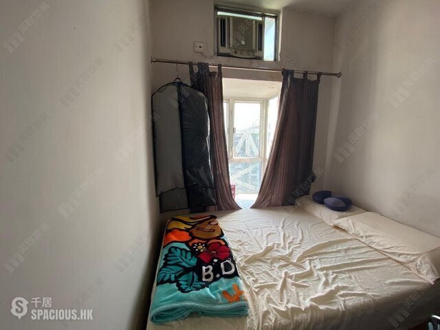 Tuen Mun - Miami Beach Towers 01