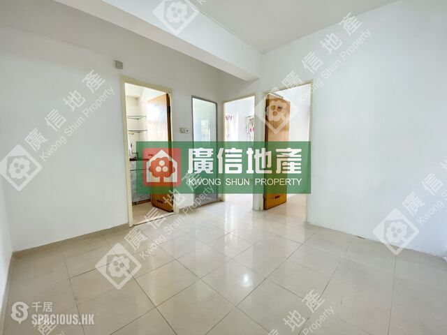Tai Kok Tsui - Fuk Wo Mansion 01