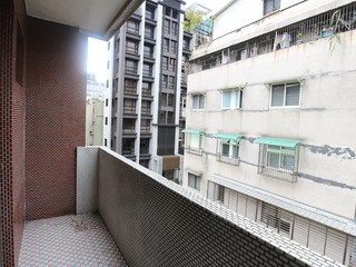 Zhongshan - XX Lane 135, Section 2, Minquan East Road, Zhongshan, Taipei 19