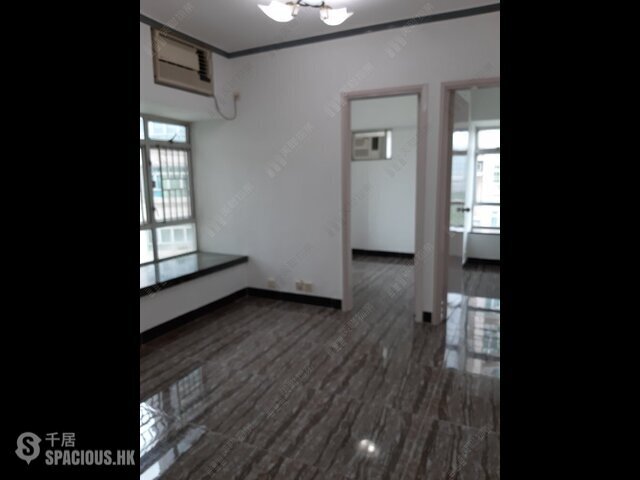 Sheung Shui - Sheung Shui Centre 01
