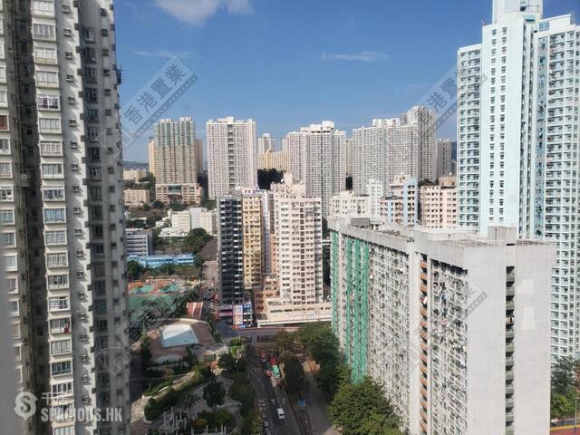 Kwai Chung - New Kwai Fong Gardens 01