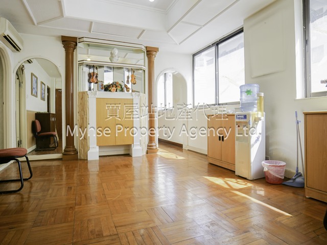 Wan Chai - 12, Wood Road 01