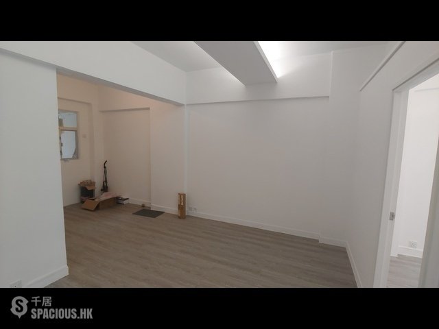 Sai Ying Pun - 203-205, Des Voeux Road West 01