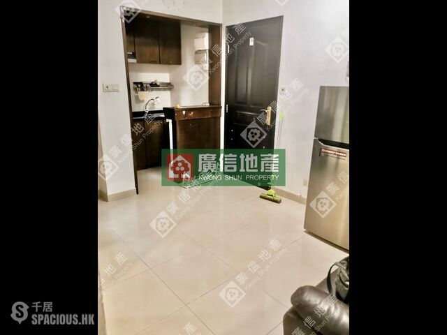 Mong Kok - Mansun House 01