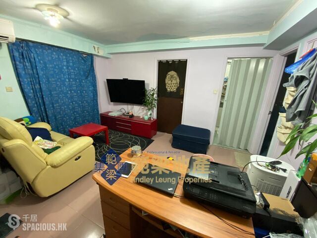 Mui Wo - SILVERVIEW CENTRE 01