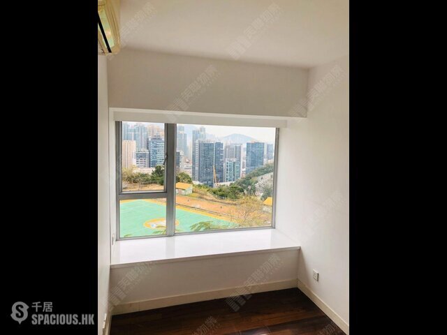 Cheung Sha Wan - Caldecott Hill 01