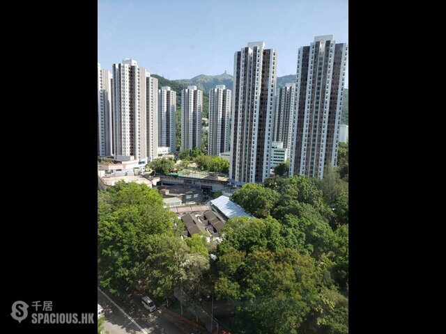 Tsuen Wan - Tsuen Cheong Centre 01