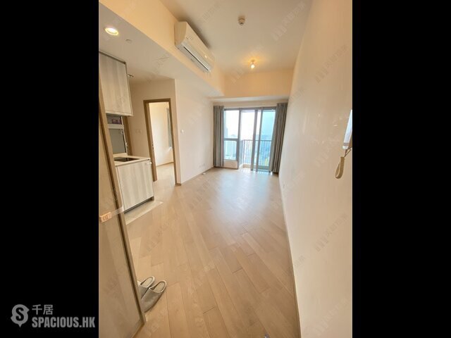 Tuen Mun - Eight Regency 01