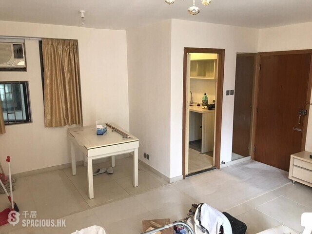 Shau Kei Wan - Perfect Mount Gardens 01