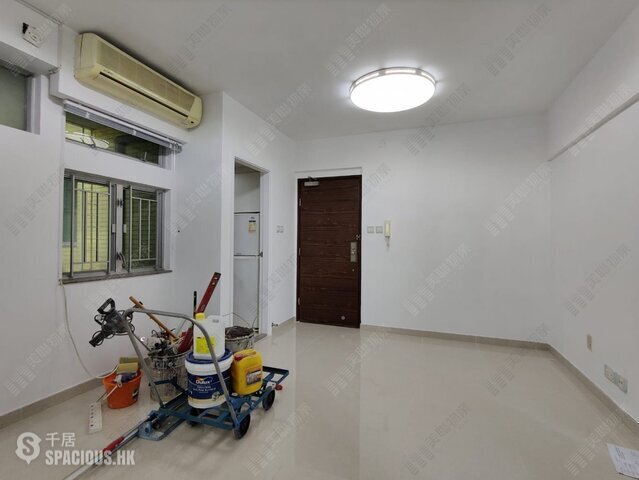 Yuen Long - Sereno Verde 01