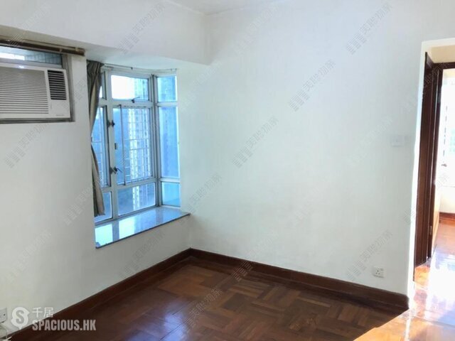 Tseung Kwan O - Well On Garden 01
