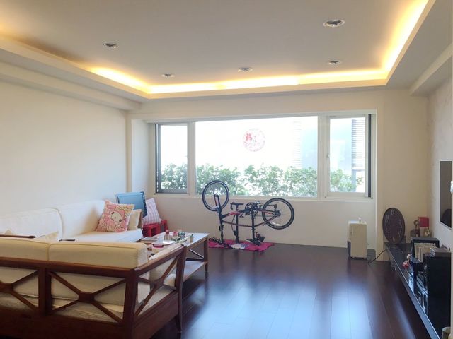 Xinyi - No. XXX, Section 5, Zhongxiao East Road, Xinyi District, Taipei City, Taiwan 110 01