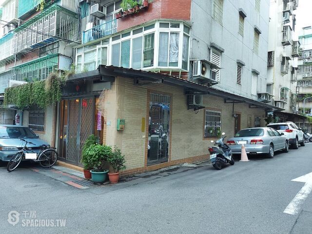 Zhongshan - No. XX, Lane 456, Jilin Road, Zhongshan District, Taipei City, Taiwan 10491 01