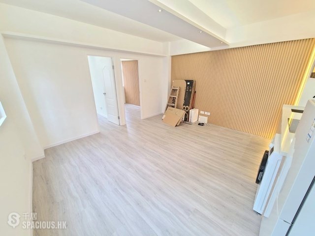 Sai Wan Ho - 170, Shau Kei Wan Road 01
