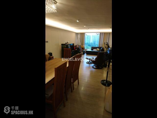 Lai Chi Kok - Mei Foo Sun Chuen Phase 7 01