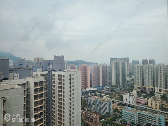 Tseung Kwan O - Park Central Phase 3 01