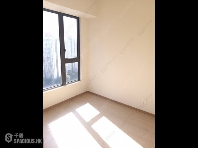 Tuen Mun - Ori 01